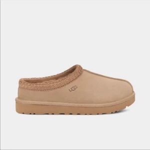UGG Women’s Tasman Sand